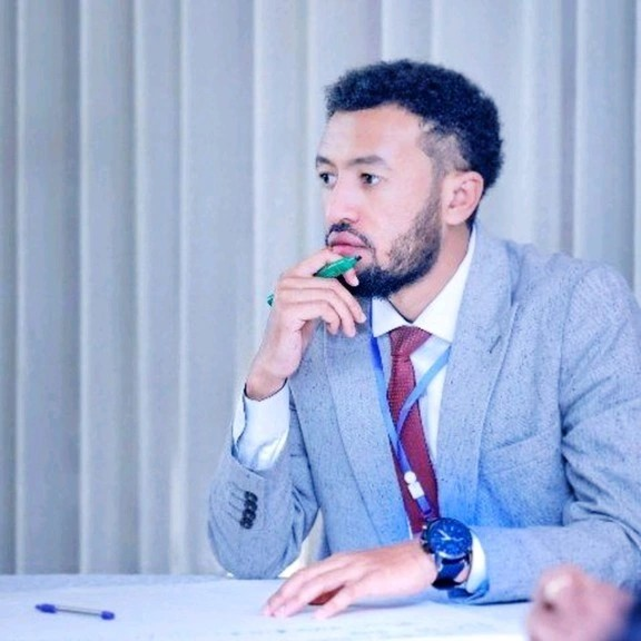 Dr Eyosiyas Arega